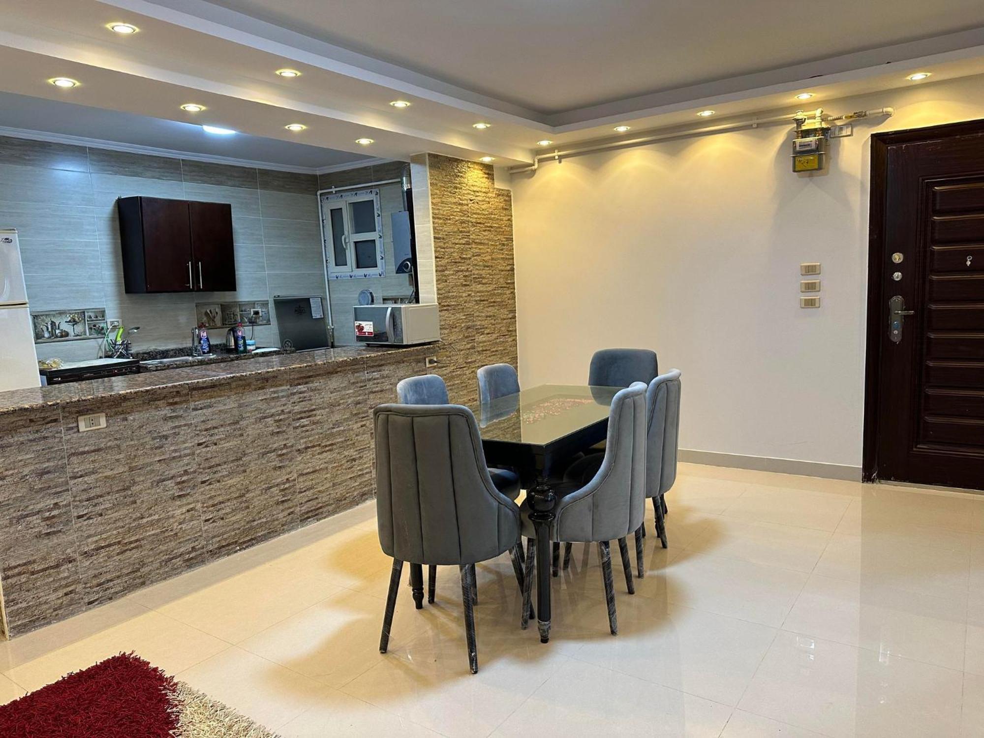 Comfy Luxurious Apartments In Central Location In Mansheyet El Bakry East El Cairo Exterior foto