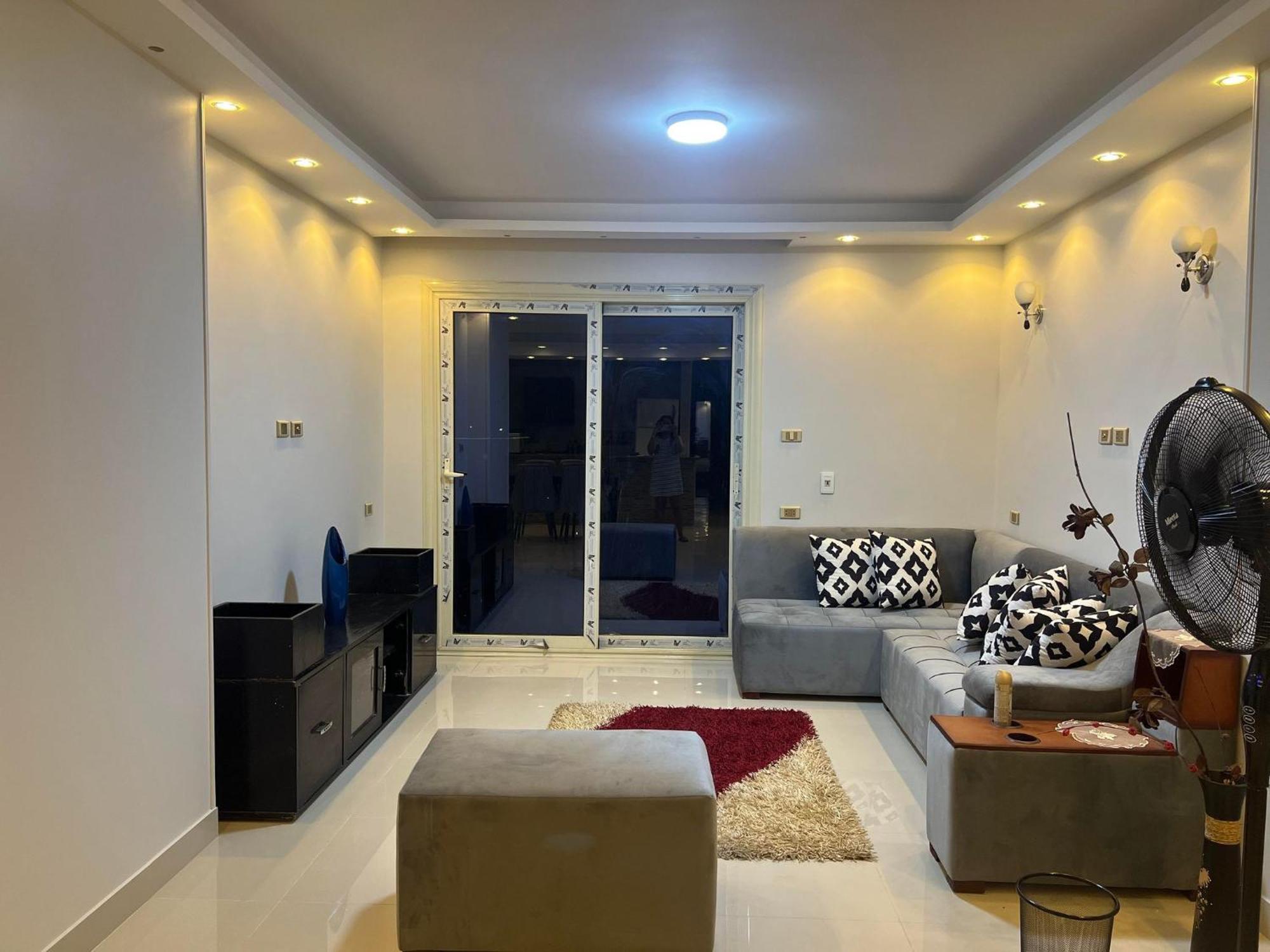 Comfy Luxurious Apartments In Central Location In Mansheyet El Bakry East El Cairo Exterior foto
